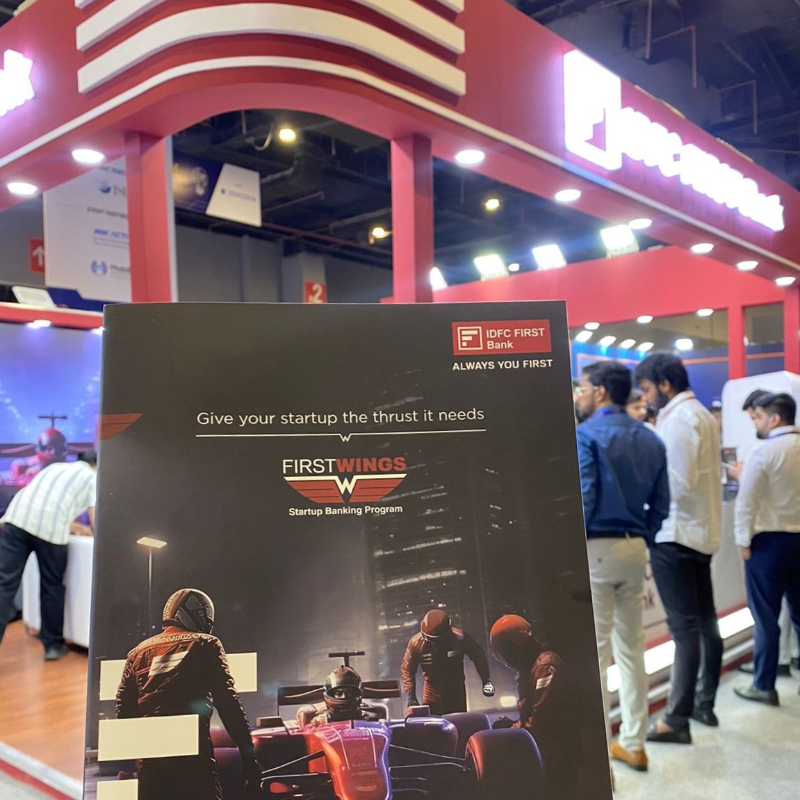 IDFCFIRSTBank's tweet image. We're loving the energy as each day at Startup Mahakumbh unfolds! Today, we discussed boosting working capital for MSMEs and revolutionising agritech. Let's ignite India's startup ecosystem together!

#AlwaysYouFirst #IDFCFIRSTBank #FIRSTWings #StartupBanking #Startup