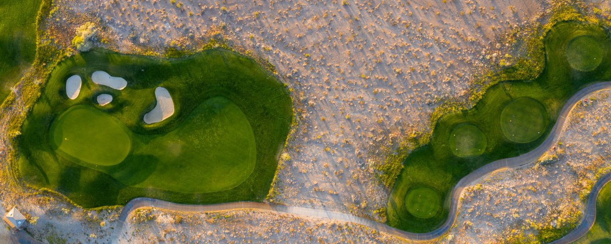 On the green, living the dream. #GolfLife #DreamCourse