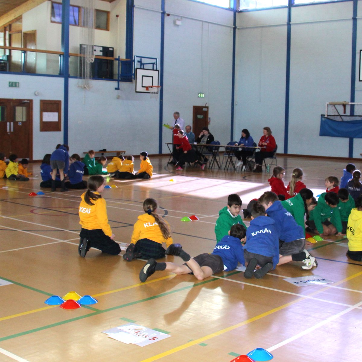 The Junior King’s Inter-House Maths Challenge never fails to deliver an incredible experience filled with excitement and laughter, fuelled by the strong bonds of teamwork! #interhouse #competition #maths #fun #education