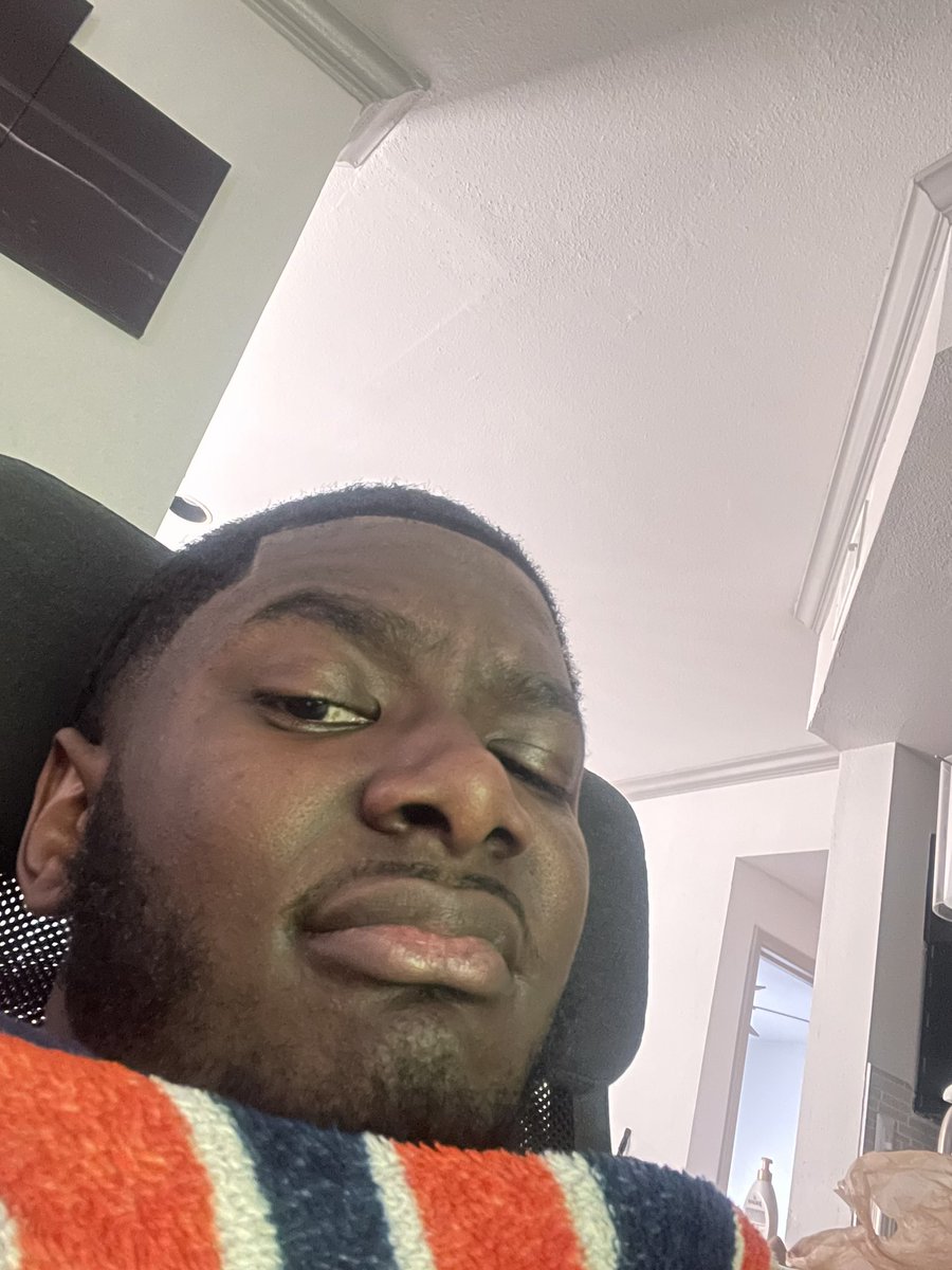 SaintDolph's tweet photo. This been a common theme for me lately…

Sick of you ppl https://t.co/kNvsSerqoG