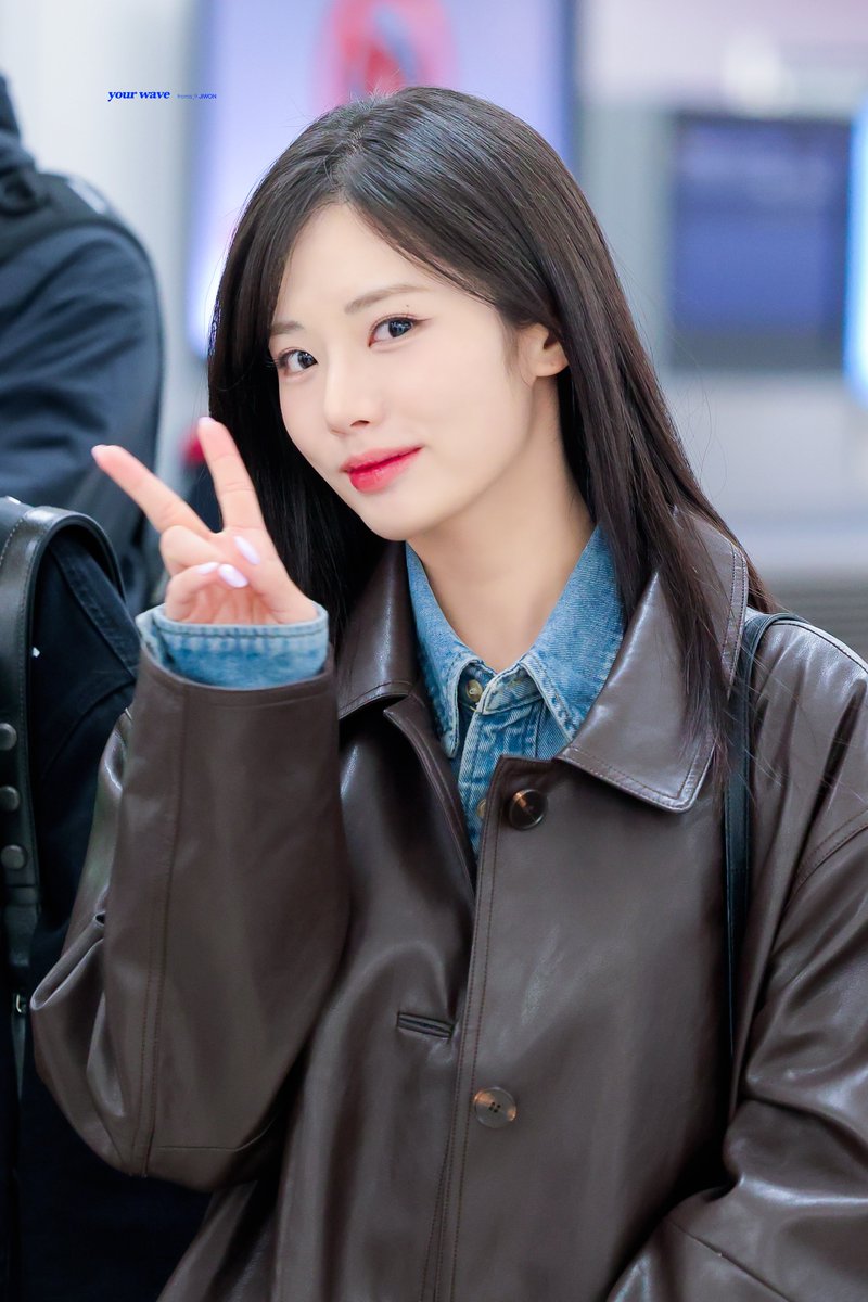 your_wave_'s tweet photo. #져니생일통크게축하해

#프로미스나인 #박지원
#fromis_9 #JIWON https://t.co/JTjVdA7Wvv