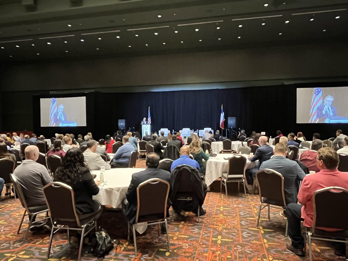 swtanation's tweet photo. Glad to be in San Antonio for @texastransit’s 2024 Annual Conference &amp; Expo, and to see host agency @VIA_Transit recognized as Outstanding Metro in Texas and their President/CEO Jeff Arndt - a former SWTA Chair! - honored with the Distinguished Service Award. https://t.co/6UCoDf7Zrr