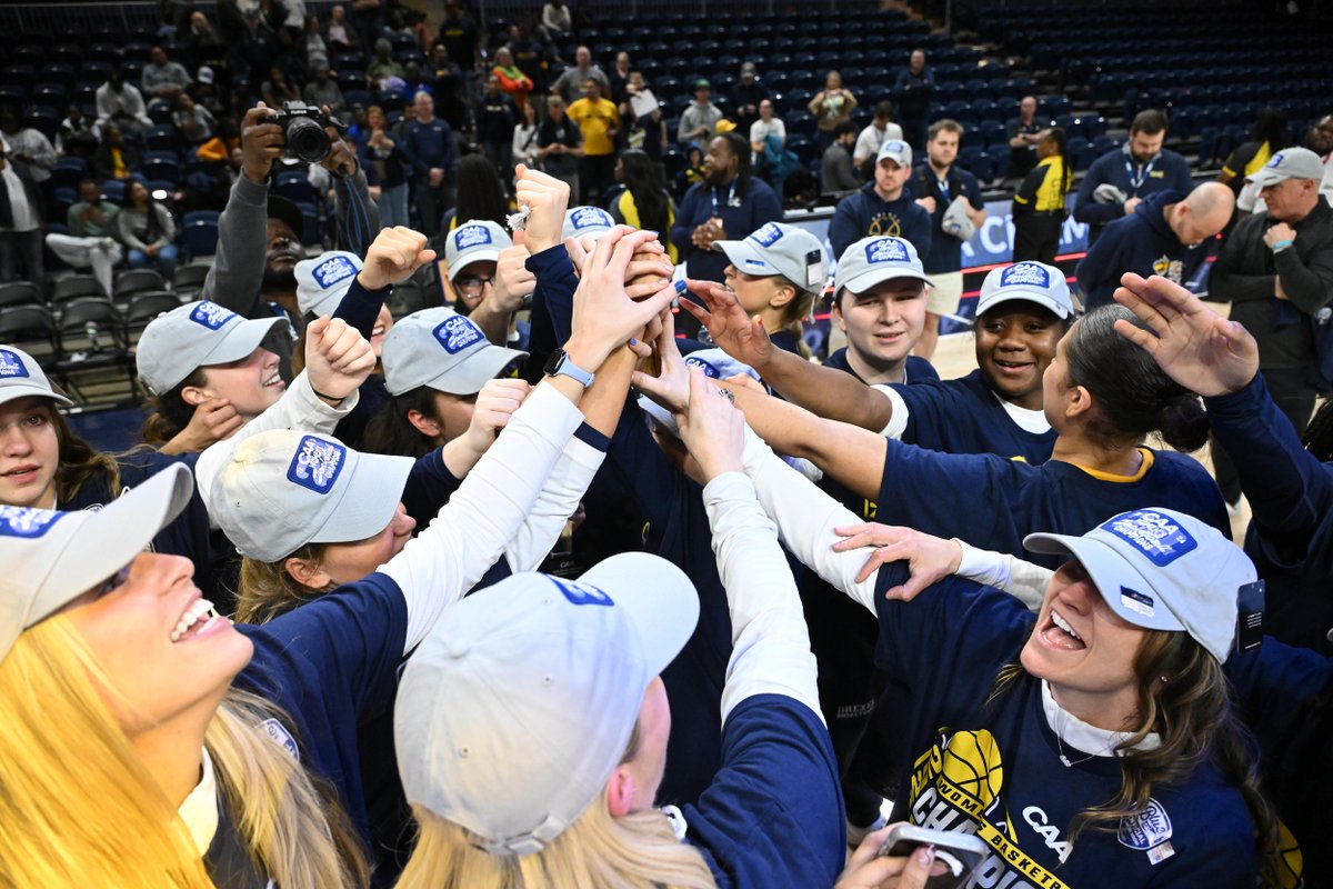 DrexelNOW's tweet photo. Dragons are dancing in March Madness! 🏀

Following their @CAABasketball Championship win, @DrexelWBB will compete in the first round of the NCAA Tournament this Friday at 3 p.m. ET. #ExperienceDrexel #FeartheDragon https://t.co/qqWqhLYtTZ
