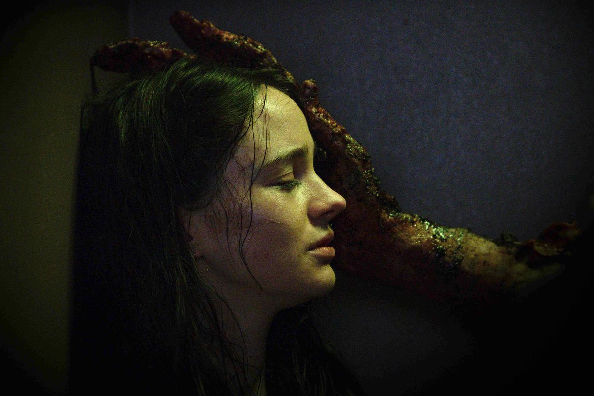 STOPMOTION is  impeccably executed &amp; shocking throughout.

A spiritual successor to Lucky McKee’s MAY.

A script as precise as the process required to bring these creatures to life.

A genuine triumph for <a href="/Rob__Morgan/">Robert Morgan</a> &amp; Robin King, star Aisling Franciosi &amp; co-star <a href="/13fingerfx/">Dan. Just Dan.</a>.
