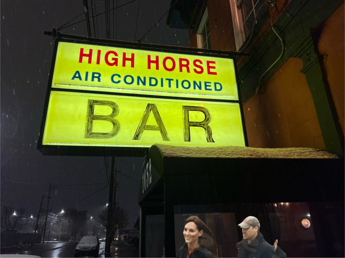 Great to see customers looking so happy and relaxed <a href="/highhorsebarlou/">HighHorseBar</a>