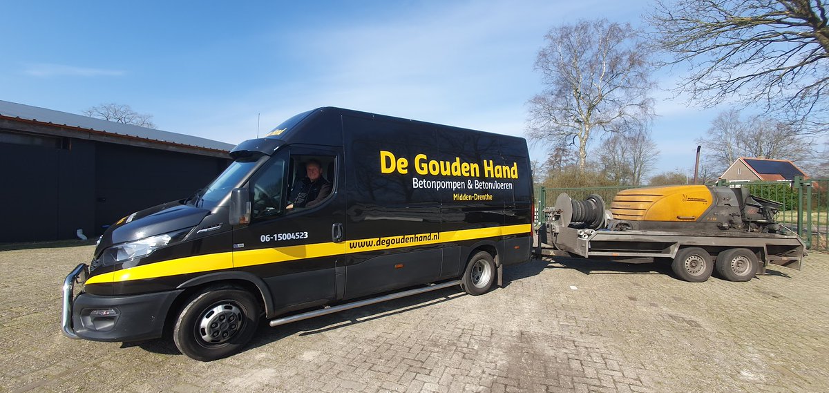 arjanvdijk71's tweet photo. Voor uw betonvloer of cemfloor te storten bent u bij De Gouden Hand Betonpompen &amp; Betonvloeren aan het juiste adres. #betonpompen #beton #cemfloor #verpompenbeton #vloeibarecementdekvloeren bel of app met 06-50804202 of 06-15004523
We vlinderen ook betonvloeren. https://t.co/WUNhhy0hOh