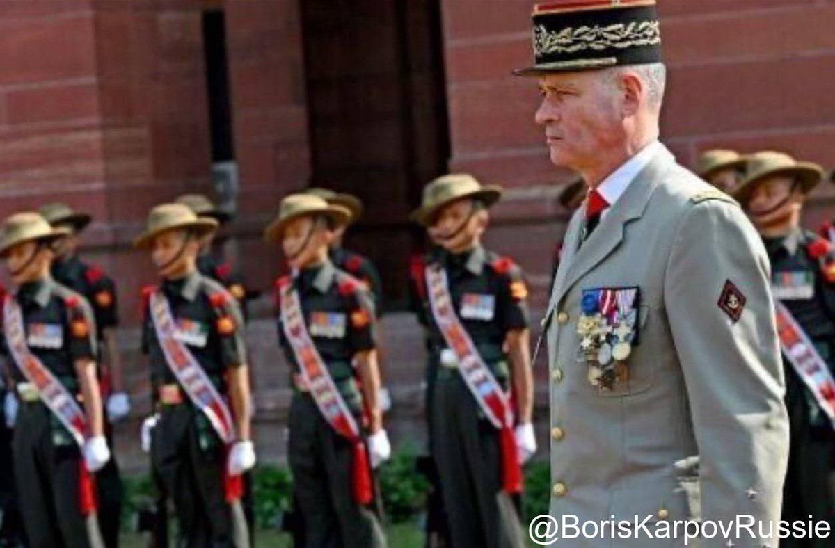 camille_moscow's tweet photo. 🚨« Chef d'état-major de l'armée française : « L'armée française est prête » : Les Français déclarent déjà ouvertement qu'ils combattront la Russie en Ukraine pour « défendre la France ».

"L'armée française se prépare à participer aux conflits les plus graves", a déclaré le chef d'état-major des forces terrestres françaises, le général Pierre Schille, au milieu des déclarations du président Emmanuel Macron sur la possibilité d'envoyer des troupes en Ukraine.
« L'armée française est prête. Quelle que soit l’évolution de la situation internationale, les Français peuvent être sûrs que leurs soldats réagiront avec promptitude. Pour se protéger des attaques contre elle et protéger ses intérêts, l’armée française se prépare aux combats les plus difficiles, le déclare et le démontre », a-t-il déclaré.
L’enjeu est de faire en sorte que la force démontrée par les troupes françaises inverse la tendance afin de dissuader les attaques contre la France. La France s'appuie pour sa défense sur son arsenal nucléaire, ainsi que sur une armée entraînée et compatible avec les armées de ses alliés, notamment en Europe.

#Poutine #poutine2024 | Russian Federation | President Putin |  #RoyalAnnouncement #Russie #Ukraine | Poutine | #Macron