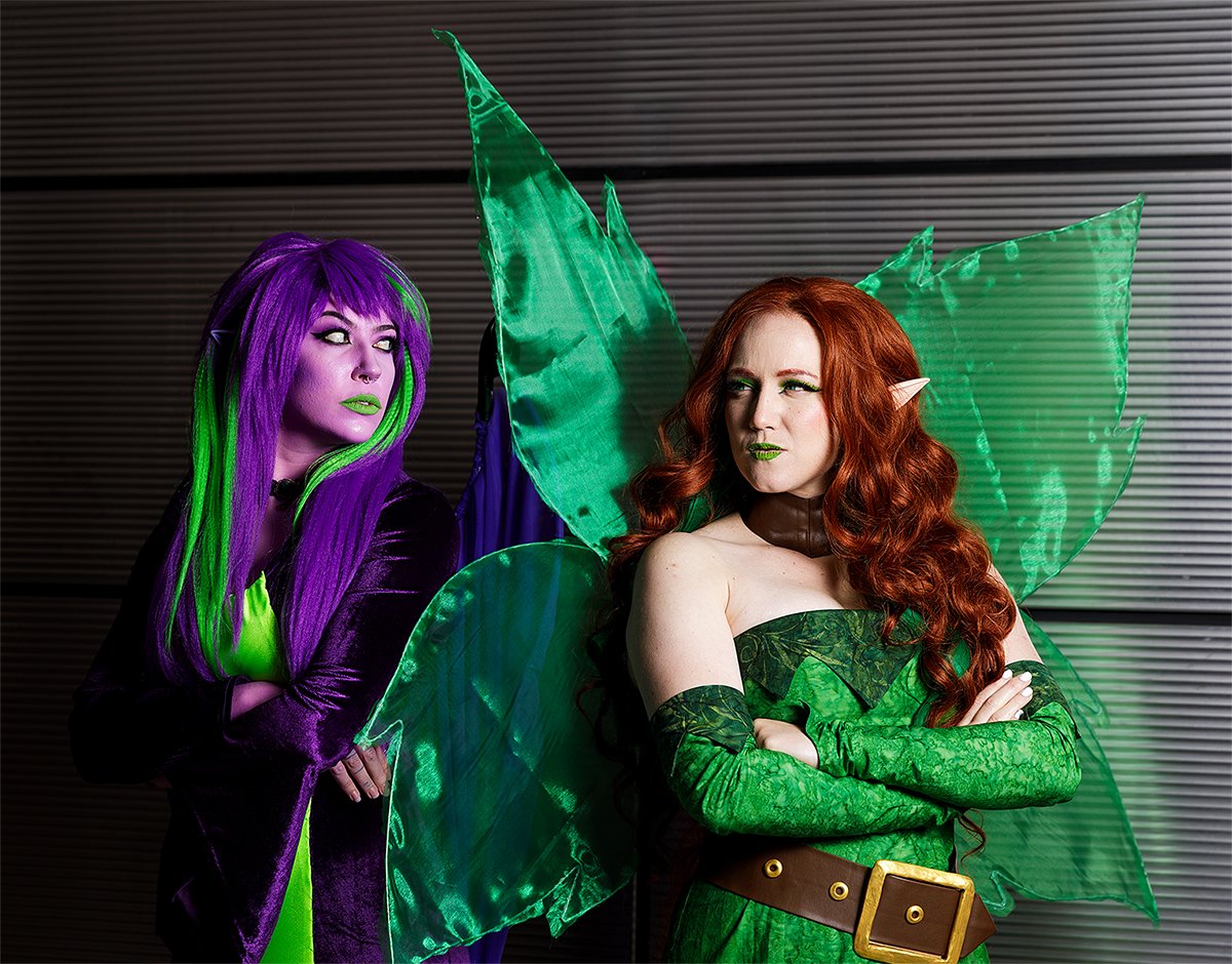 LifeOfCosplay's tweet photo. RIVALS
Jhudora and Illusen are lowkey enemies in the Neopets world!
#Neopets #Jhudora #Illusen #Cosplay https://t.co/vkd87OUs8T
