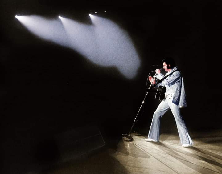 Every Word 
Of Every Song
That He Sang 
Was For Us ..
#ElvisOnTour1972
#ElvisHistory
#ElvisPresleyFans