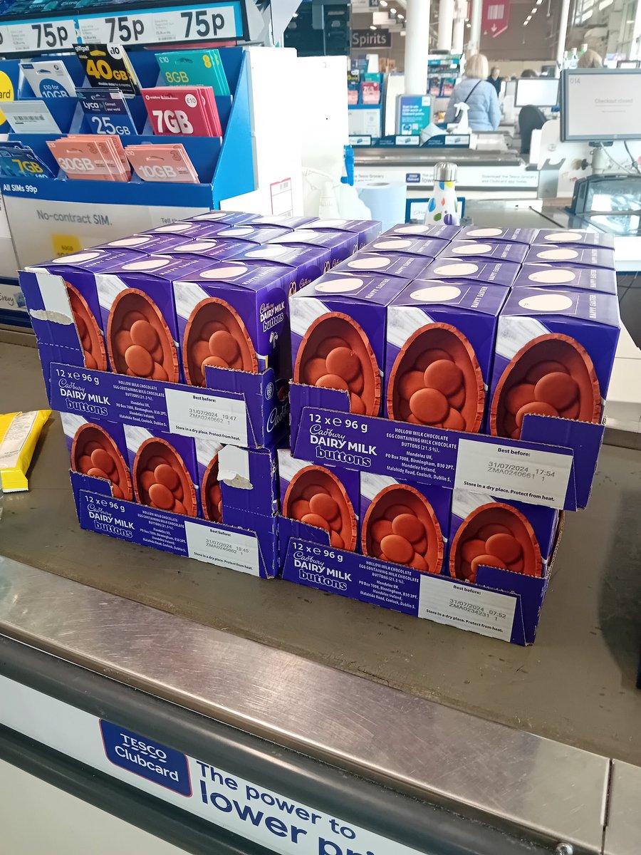 cumbernauldcinc's tweet photo. We are delighted to be providing all the Nursery pupils at @CarbrainPrimary, an Easter Egg again this year.

Next week we will be visiting the Nursery with the Easter Bunny to give them their eggs. 

We can't wait! 🌈 

#charactersinthecommunity #mryellowjacket @NurseryCarbrain https://t.co/bd6SjxDiTS