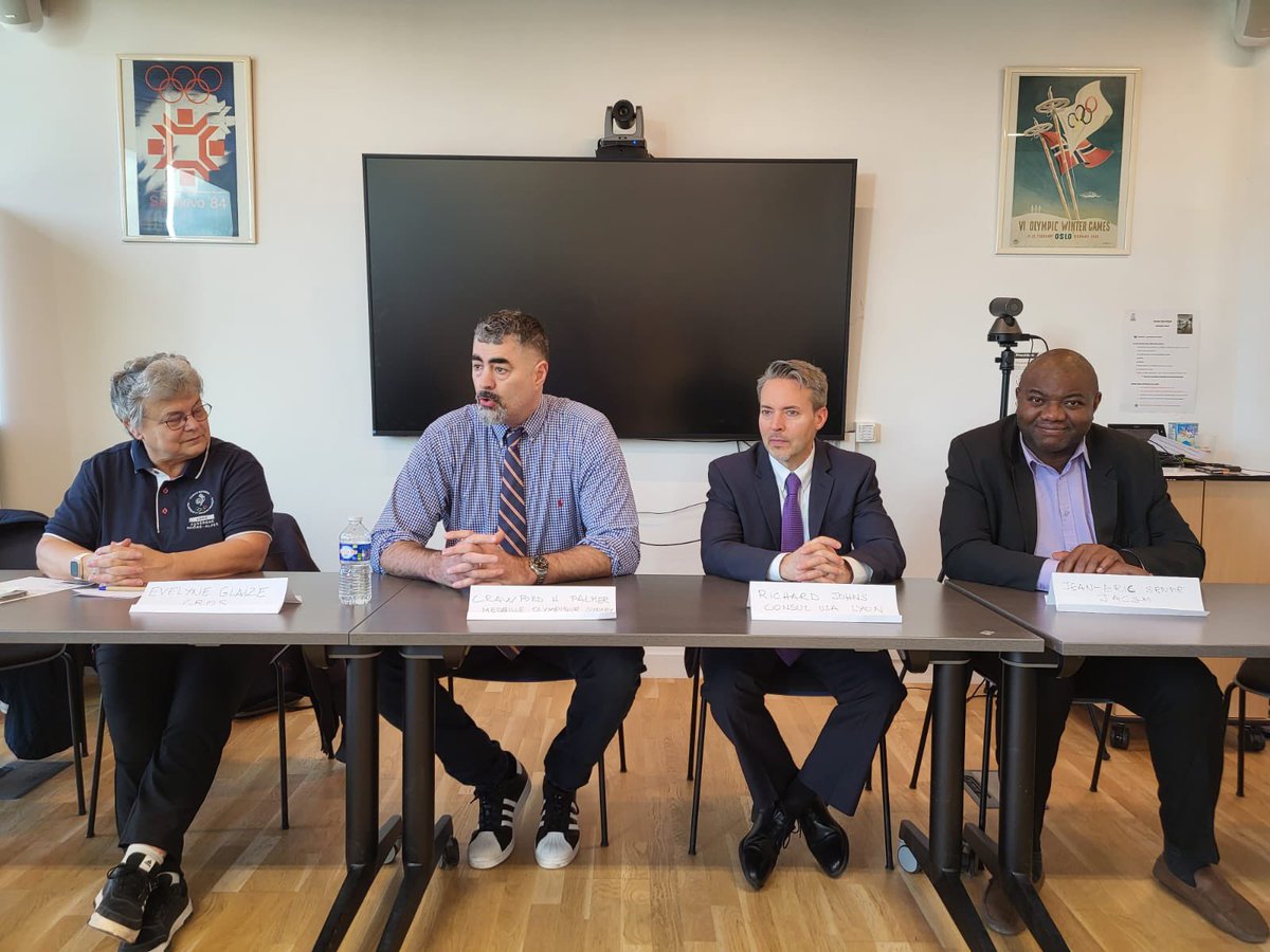 jericsende's tweet photo. @USEmbassyFrance Présentation du programme #GamesForAll en présence de @EvelyneGlaize élue au @Cros @CrawfordPalmer3 @RichardJohnston Consul des États-Unis 🇺🇸 à Lyon , #Games4All #OlympiadesEnMémoire #ValeursOlympiquesParalympiques https://t.co/n9agqPCUDR