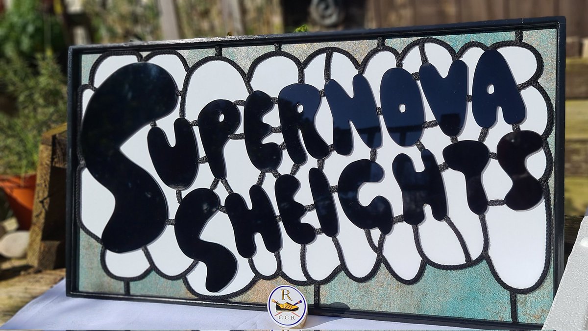 RogersCCR's tweet photo. After many hours work, I'm really pleased to finally show &amp; post about my latest creation 😀 Based on @NoelGallagher old front door 🔥
i made this proper mad laser cut perspex sign for my very good @adida2mt friends brother   🙏❤️🙏
it's for his bathroom obvs! 🤣🤣 

@elplucko https://t.co/iLrA1Wb0YY