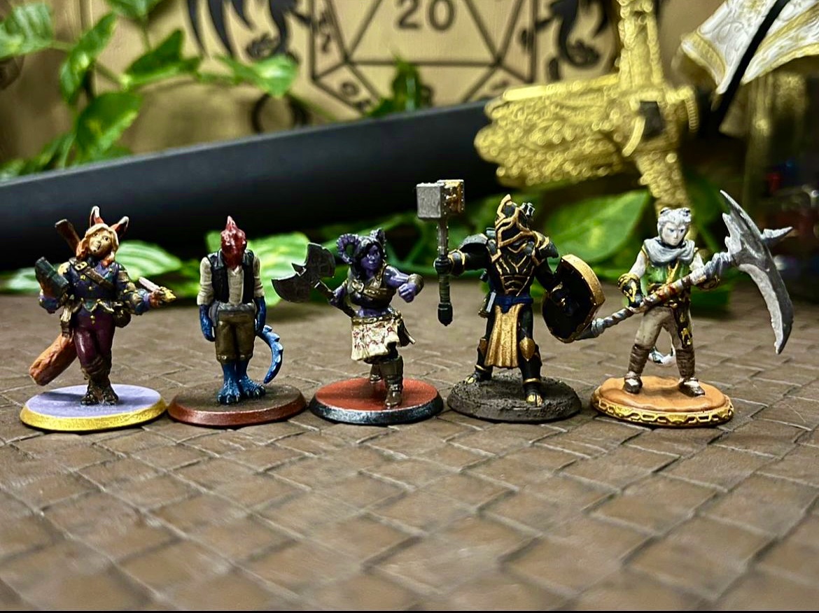 Join us tonight at 6pm for some fun mini painting with Patrick and Lycan! Feel free to hang out, ask questions about their process, or even paint a mini of your own!
#dungeonsanddivergents #dungeonsanddragons #dnd #dnd5e #neurodivergent #ttrpg #livestream #twitch #dndminipainting