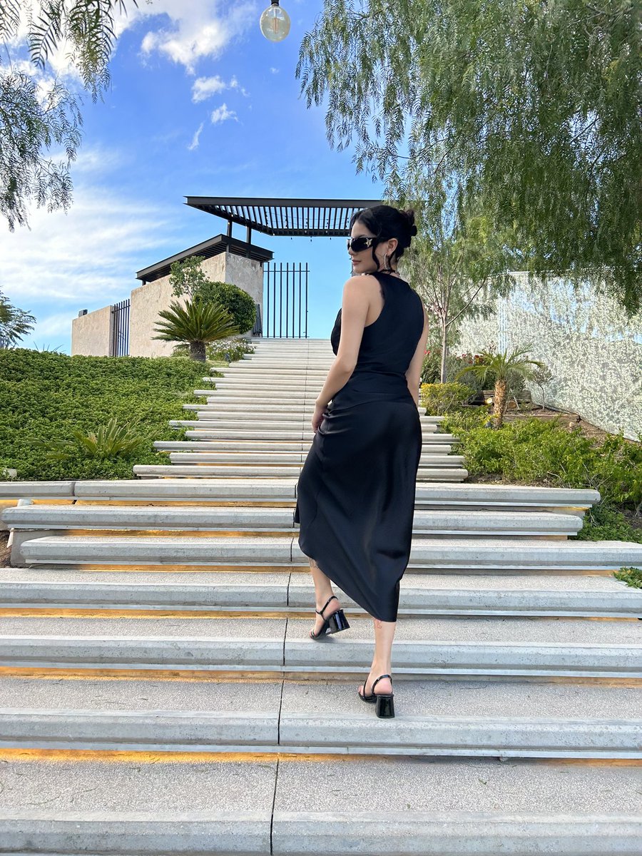 Sentimiento, elegancia y maldad💋