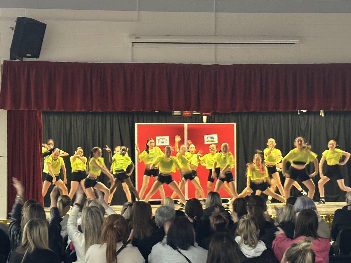 Antonine Primary 💫 tweet media