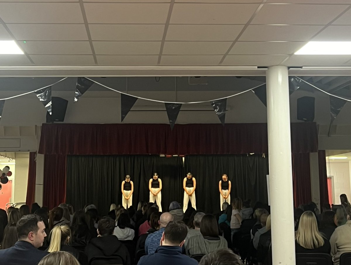 drumchapelhigh's tweet image. Well done to all of our wonderful dancers who performed in the Dance Showcase tonight!! Thanks to Miss Smith and our dance leaders for organising! 💃🏼🪩🙌🏻🎉