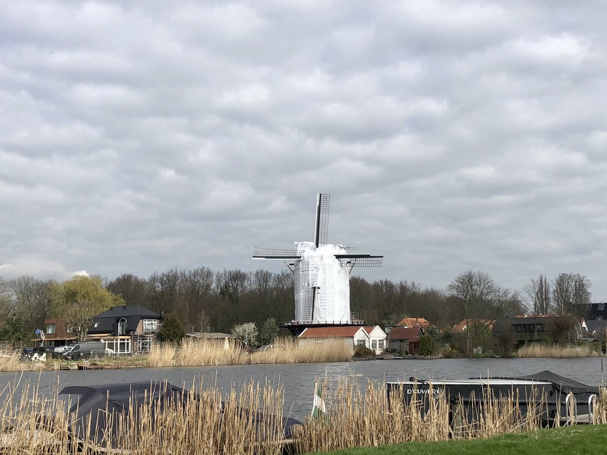 Rara, wat ben ik?
<a href="/010byday/">Rotterdam by Day</a> #DeVierWinden