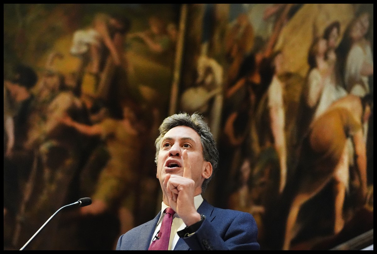 Photo du Jour: Shadow energy secretary @Ed_Miliband attends a Green Alliance event at RSA House, central London, to outline how the Labour party will meet the climate challenge. By Stefan Rousseau/PA