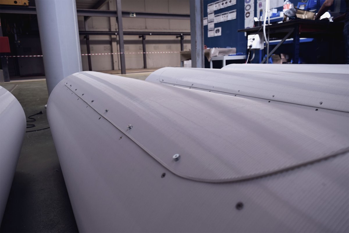 Vortex Bladeless Wind Power tweet media