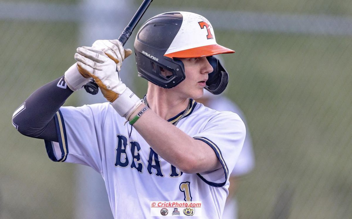 A thank you to crickphoto.com for taking and sharing some photos from our last game. Go Bears!