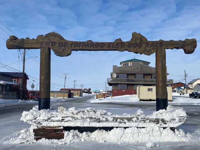 The_Iditarod's tweet photo. "Well, that's a wrap!" says Race Director, Mark Nordman.   A huge shoutout of thanks to The City of Nome for all of their support  and hard work each year. https://t.co/WfoZ3rFmsL