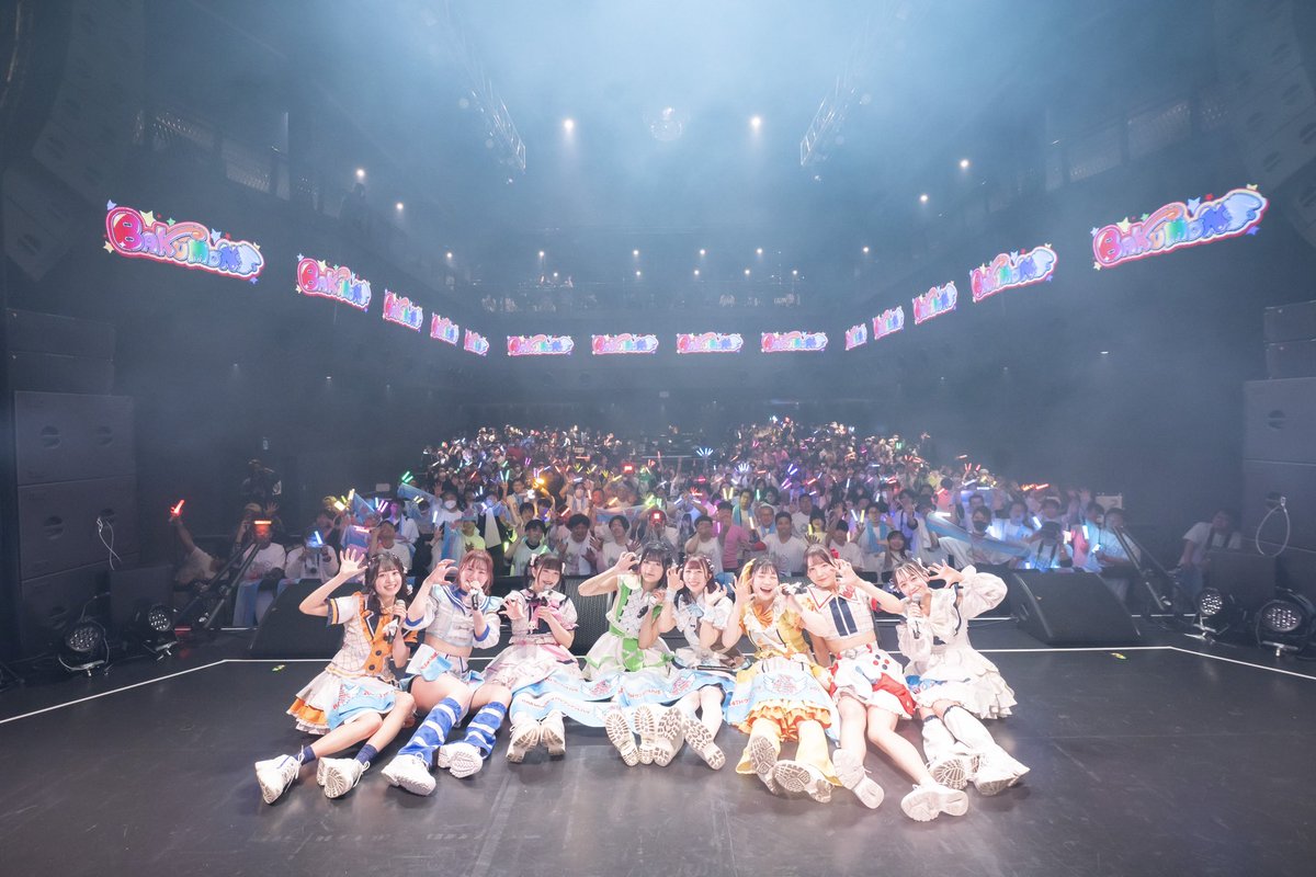 aobrave_info's tweet photo. 🌪️きょうの #ばくもん🌪

＼ BAKUMON 4th ワンマンLIVE ／
「To be To be Ten made To be!!」

沢山のご来場誠にありがとうございました❗️

最高のワンマンLIVEでした https://t.co/x0hWM1LWe3