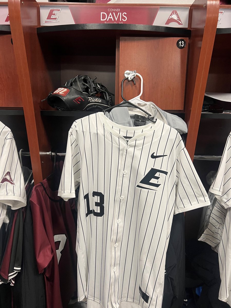 We'll wear the whites tonight at home against Morehead State.

First pitch - 6 pm