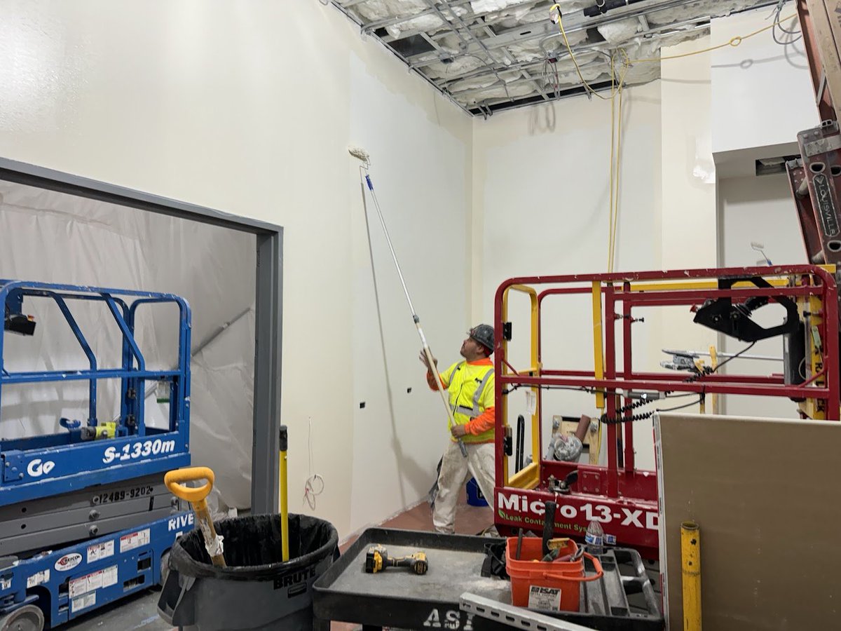 Theia's (new phase-plate microscope's) lab is being finished. Looks like we'll be ready for the installation in April!
