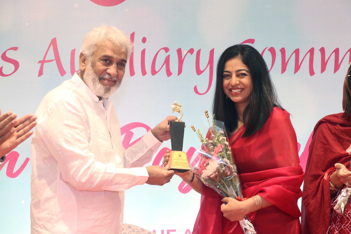 Humbled to be the guest of honour at the women's day celebration. Thanks Mr. Yusuf Abrahani. There's something about the 100 year old institutions of South Mumbai that cannot be found anywhere else.