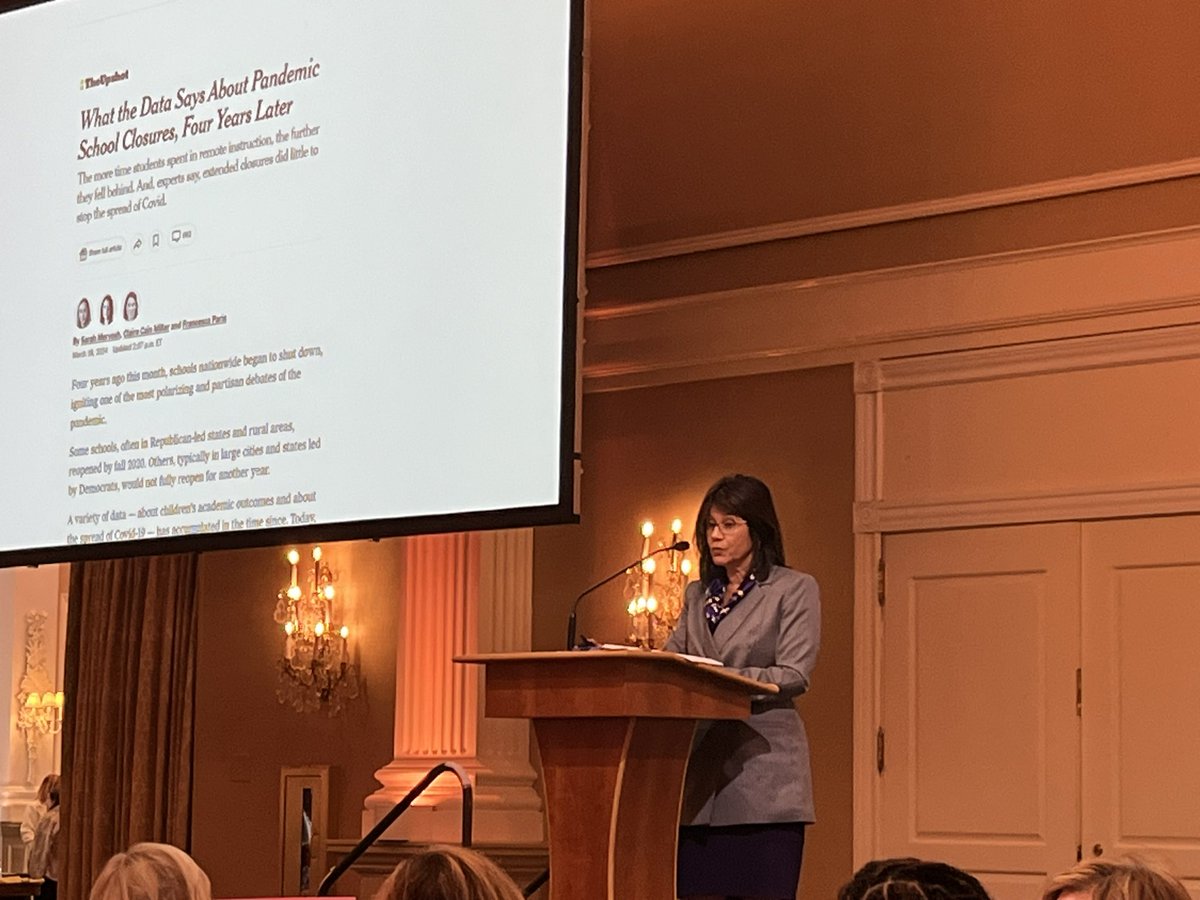 DrGrayMorales's tweet photo. Always an honor to see @NJASANews president-elect, @TheShoreCenter Board member, and valued colleague @nperez417! Today she introduces @AASAHQ President Dr. Cruz at the Women in Leadership Conference. @moescnj @DrGeorge_MU https://t.co/31HkeuYeot