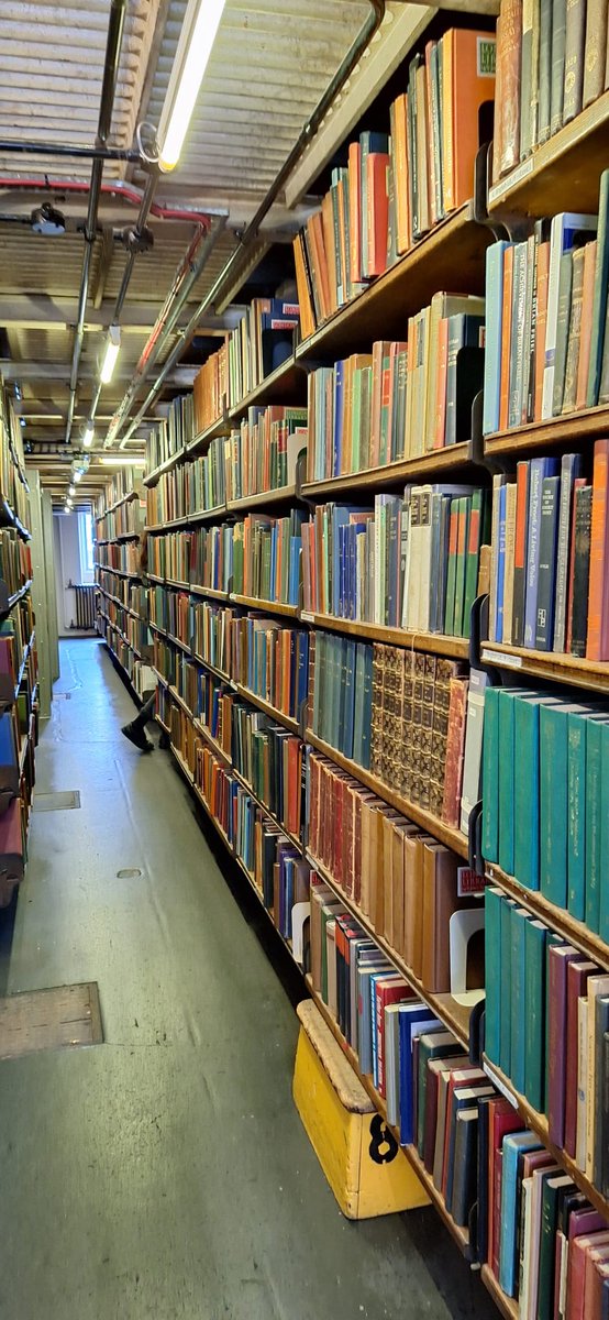 Huge thanks to our partners @TheLondonLib for taking our shortlistees on a tour this morning! The London Library is one of the UK’s greatest literary institutions, providing a centre of creativity, inspiration and ideas for 180 years. Find out more here: londonlibrary.co.uk