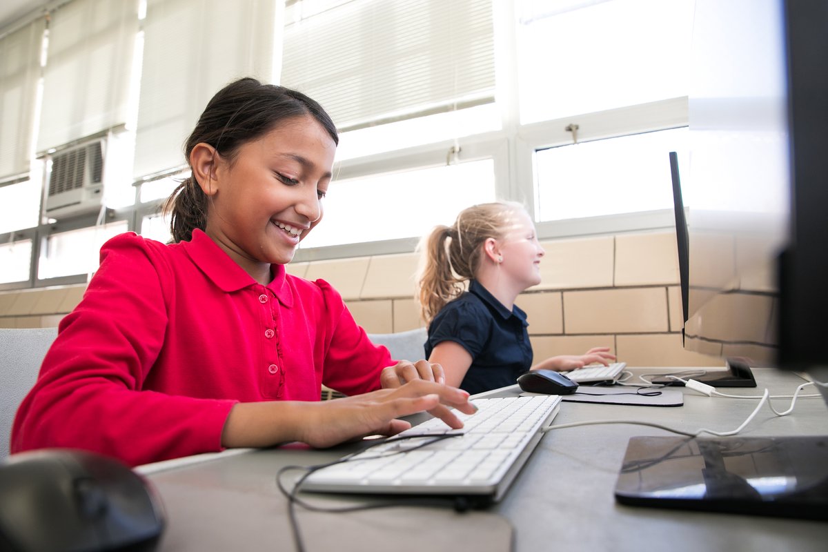 As of 2023, women occupy 26.7% of technology roles. #CodedByKids has spent the last decade introducing girls to tech, showing them that the possibilities are limitless. Help increase #WomenInTech & celebrate our 10th anniversary by donating to #CBK10. bit.ly/3TizLGX