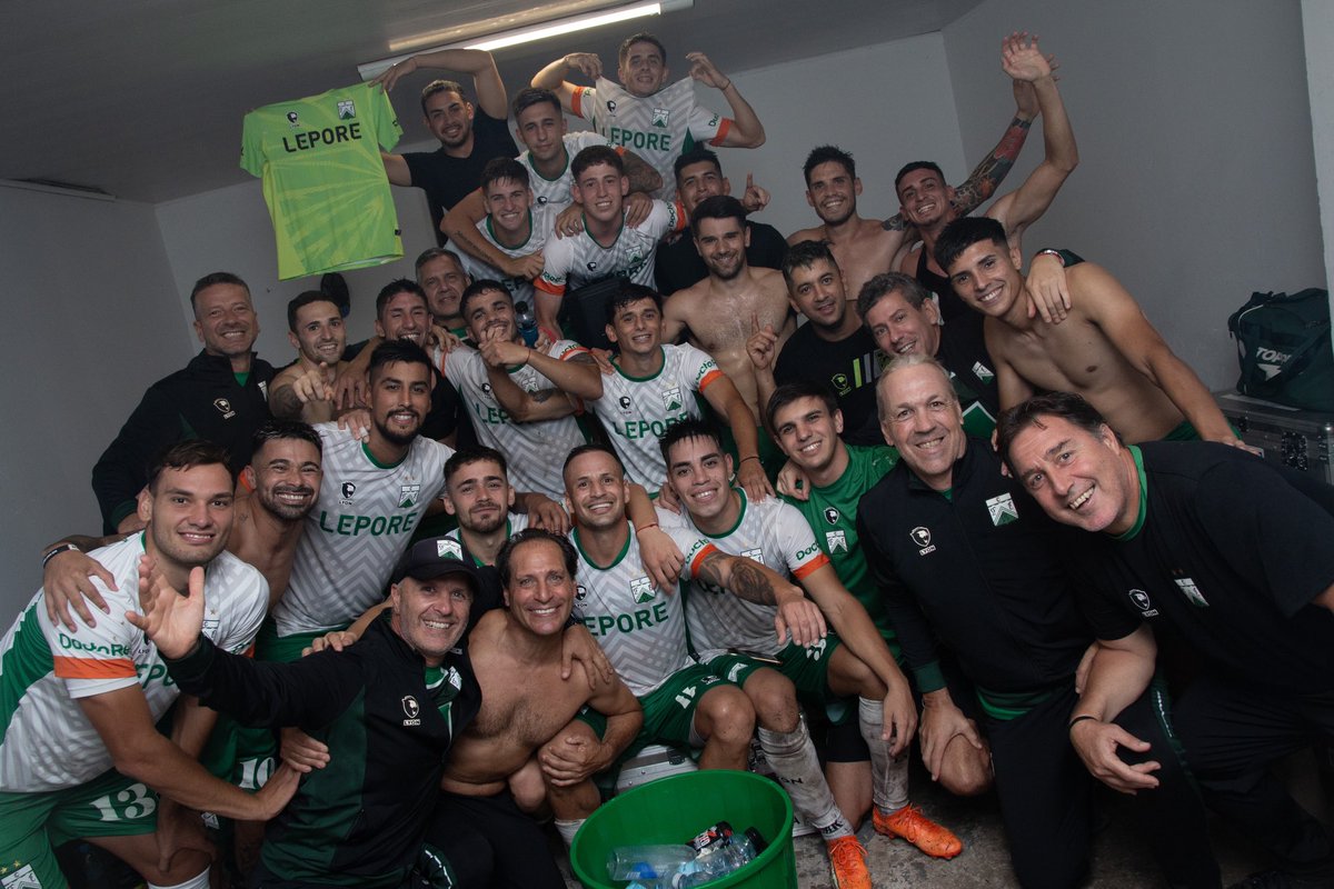 Nicoretmar's tweet photo. Este es el camino, vamos por más banda💪🏼🚂💚 https://t.co/fxGQO3eBVc