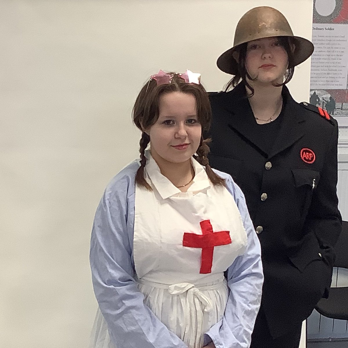 NorthCornwallAP's tweet photo. NCA students have teamed up with
@BodminKeep to put on an exhibition to showcase women in both the 1st and 2nd World Wars. Week 4 - The girls worked really hard on the photoshoot with changes of clothes. They then learnt about life in the trenches #thisisap https://t.co/8AxF2rhLic