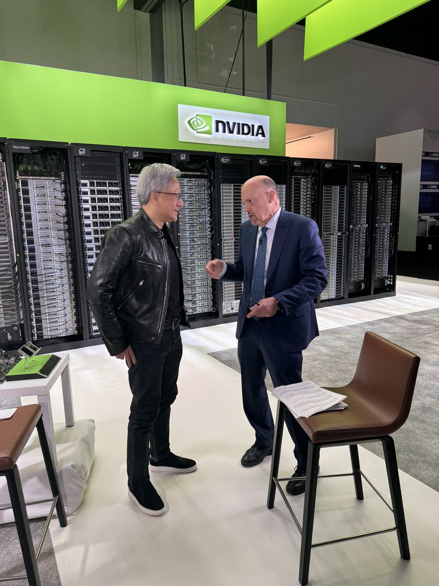 jimcramer's tweet photo. No AI was used in the making of this photo https://t.co/29b79EpNat