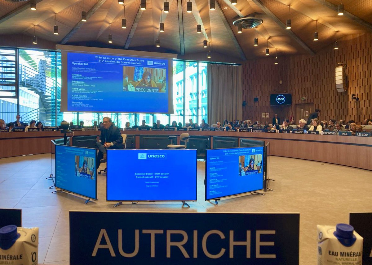 AustriaatUNESCO tweet picture