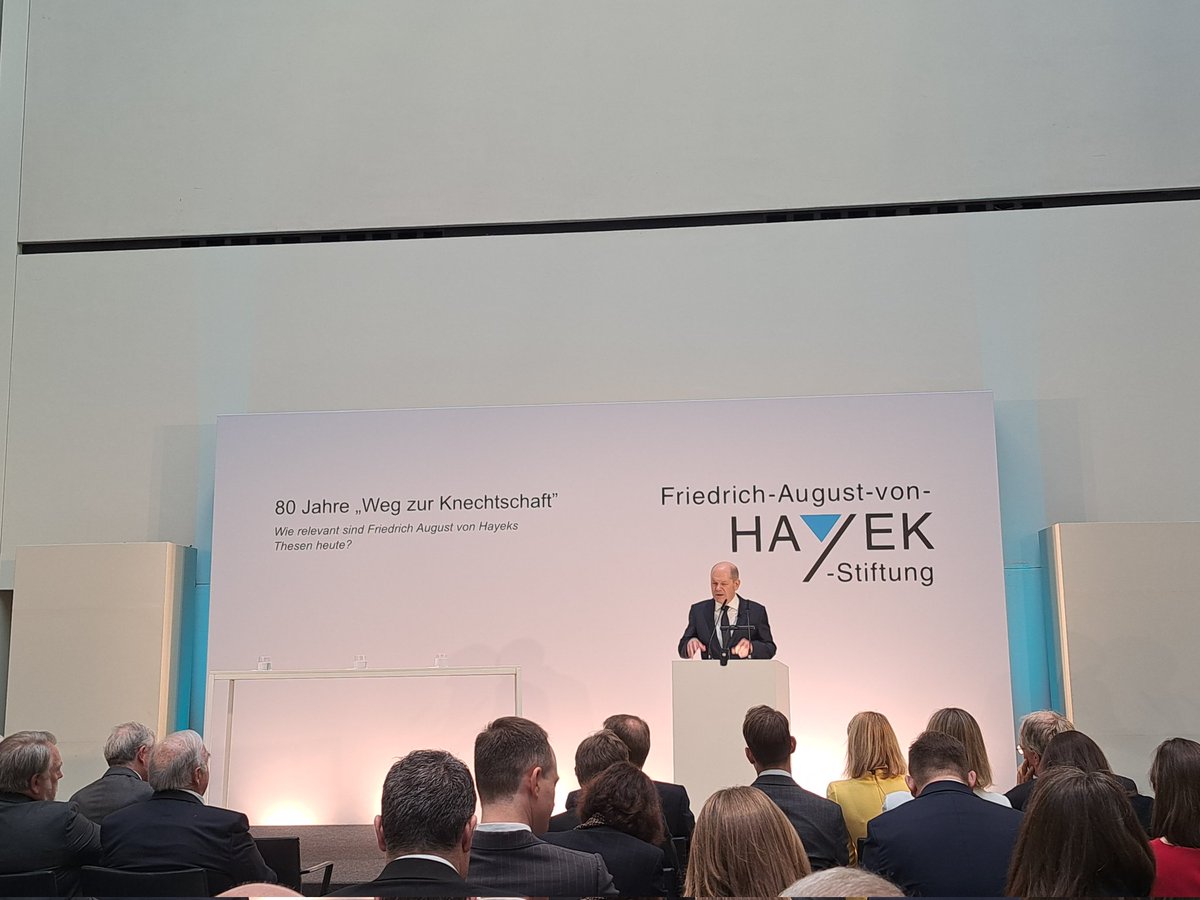 OrdoliberalBG's tweet image. Großartige Veranstaltung heute in Berlin zu #Hayek, organisiert von Jens #Weidmann, u.a. mit dem @Bundeskanzler, @c_lindner &amp;amp; @kajakallas. Es ging um die Frage, wie Hayeks Prinzipien in die heutigen nationalen und internationalen Kontexte zu übersetzen sind.