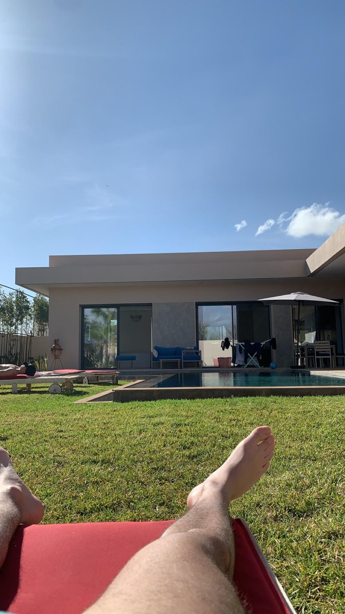 Baldwin ⚱️ (@baldwintktk) on Twitter photo Comment je vis comme Pablo Escobar grâce à l'argent de TikTok à seulement 19 ans ?
Je fais des millions de vues partout dans le monde
🧵 Voici comment : Comment je vis comme Pablo Escobar grâce à l'argent de TikTok à seulement 19 ans ?
Je fais des millions de vues partout dans le monde
🧵 Voici comment :