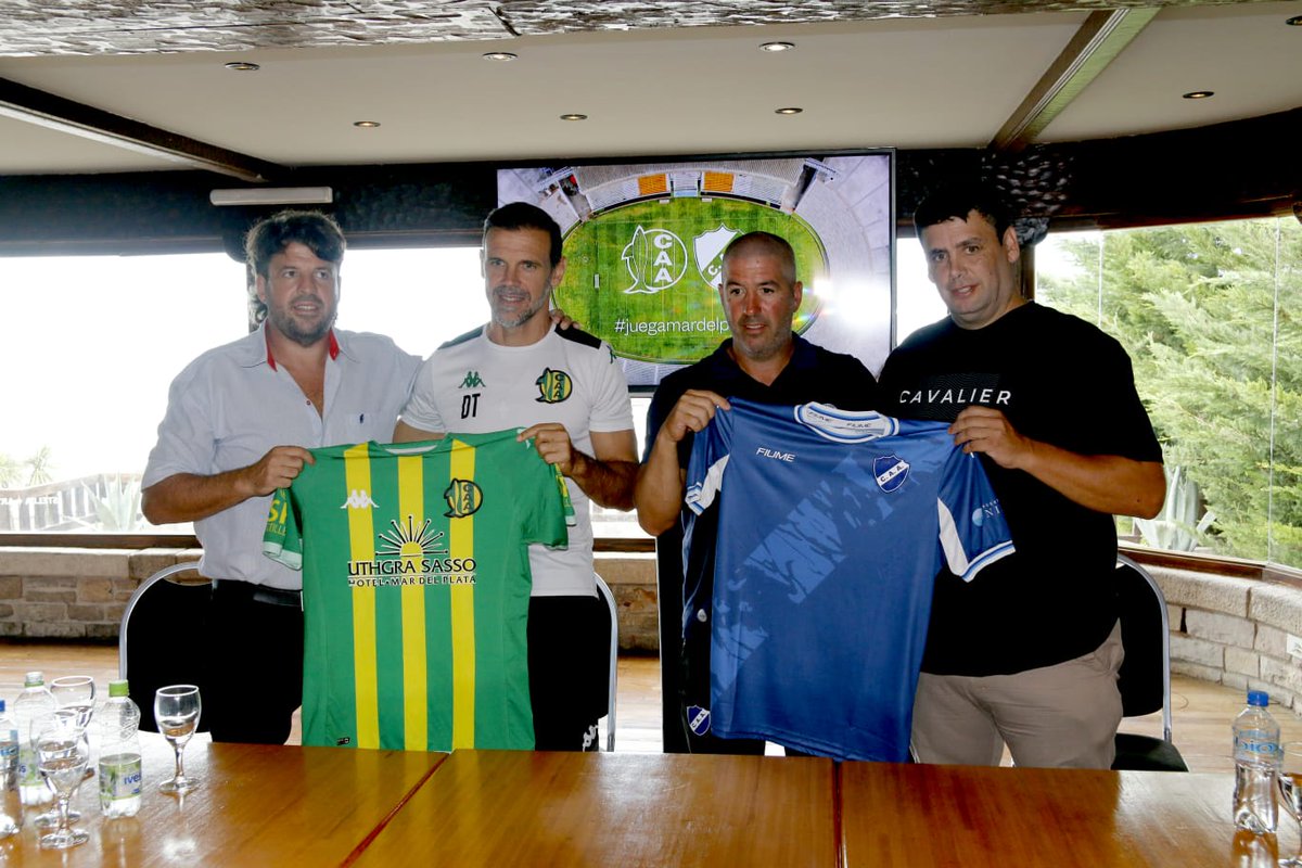 Se presentó el clásico #Aldosivi #Alvarado que vamos a vivir este sábado desde las 13 por <a href="/universidad957/">Radio Universidad</a> <a href="/DScuffi/">Daniel Scuffi</a> <a href="/emicarrasco21/">Emiliano Carrasco</a> <a href="/PalmiroPieroni/">Palmiro Pieroni</a> <a href="/juan_travesano/">Juan Travesaño</a> <a href="/DanielCacioli/">Daniel Cacioli</a>