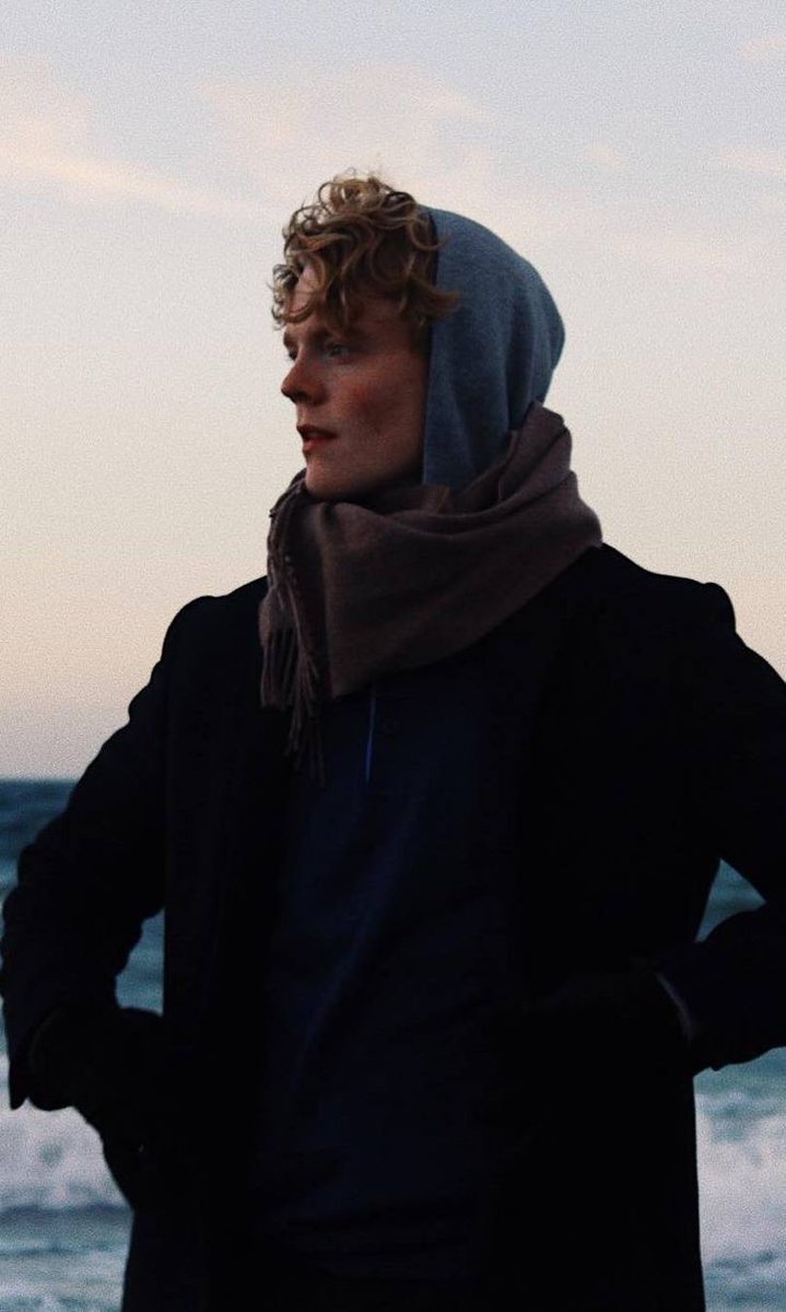 Vaerys (@xvaexrys) on Twitter photo 