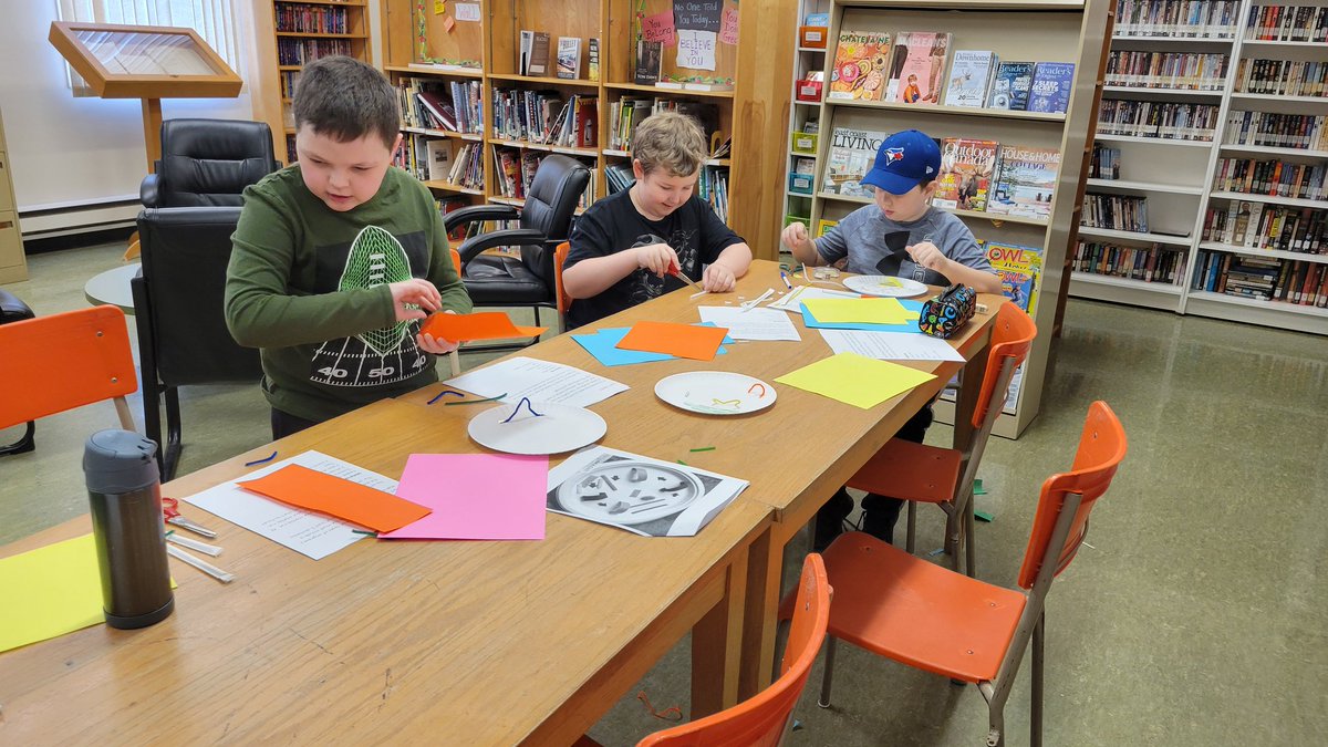 HuxterClass's tweet photo. Education Week Rocks at Lumsden Academy with STEAM activities. From building catapults to investigating how the amount of water in a bottle affects how it flips, our students are engaged! @NLTeachersAssoc #NLEduweek2024 #PlantingPositivityNL https://t.co/NmgKIpPPlv
