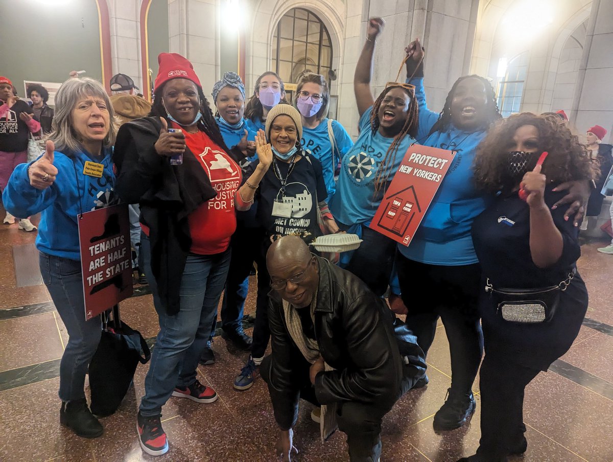 HOPE_organizers's tweet photo. HOPE is standing tall with our allies @housing4allNY today in Albany making sure our legislators know NO BUSINESS AS USUAL UNTIL TENANTS GET WHAT THEY WANT! @GovKathyHochul must fund tenant protections to keep us housed! #GoodCause #TOPA #SHDA #HAVP #TaxTheRichHouseThePoor https://t.co/H1DRKpnWg7