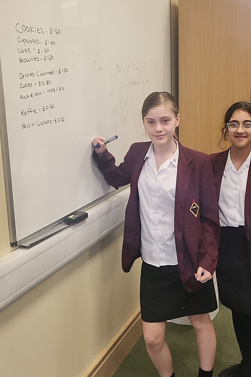 eirianruth's tweet photo. Amazing efforts from my brilliant tutor group raising money for Well-Good charity 👏💧 https://t.co/oFdEXoHGLB https://t.co/pW62D3gW9r