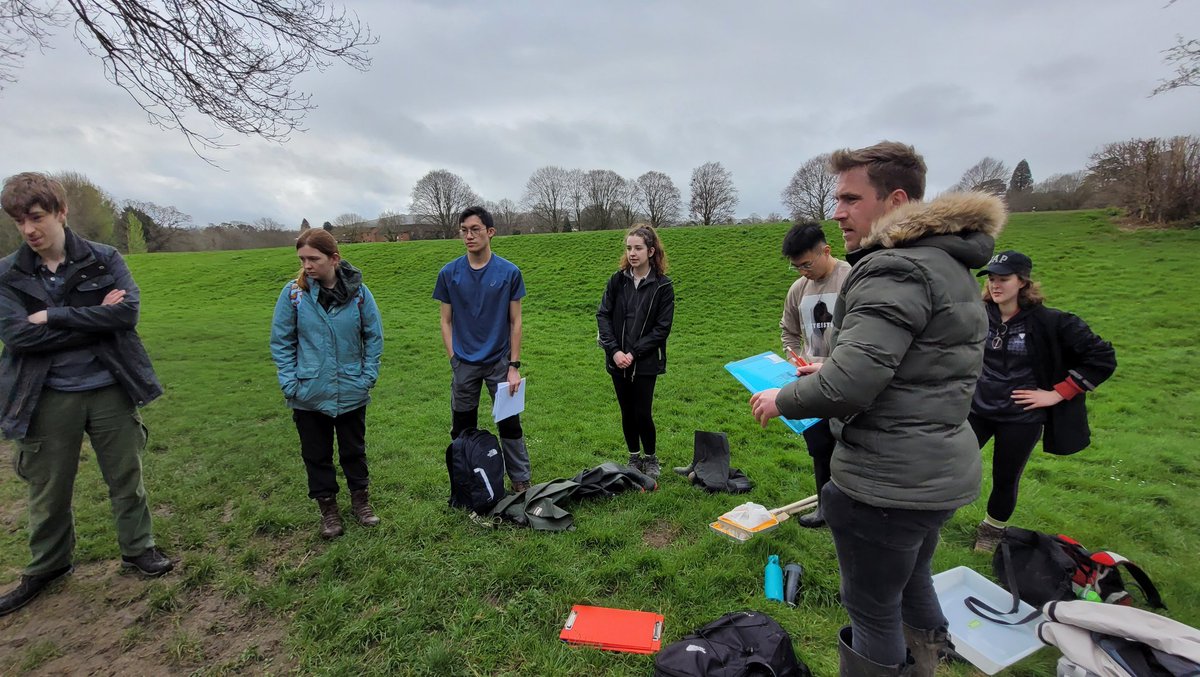 Pondy_Patel's tweet photo. Day 2 of the #CENTA #SpeedPhD fieldwork to look at changing #macroinvertebrate #biodiversity in the River Chelt & Lilley Brook and how different flow regimes can influence communuties with @JWhite211 https://t.co/DQOIQqYM1O