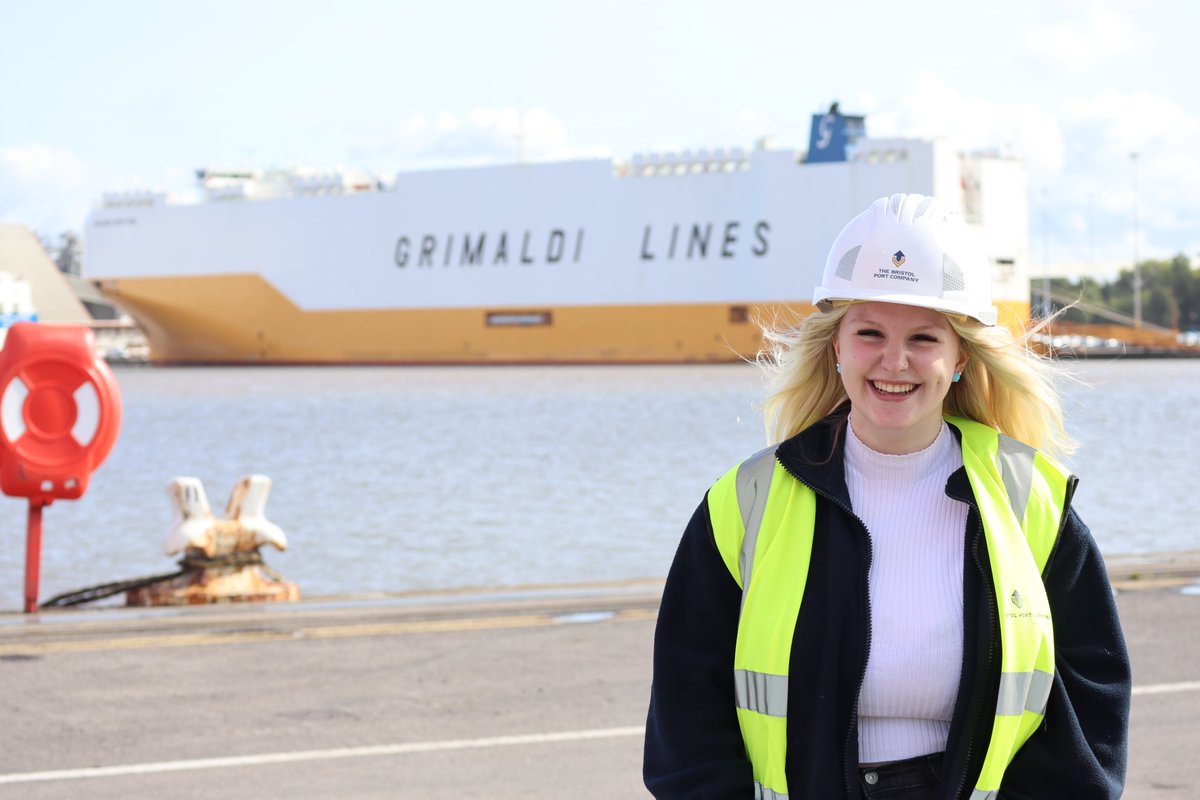 Join our dynamic team at The Bristol Port Company in Portbury's admin team! We're on the lookout for a proactive Administrator to join our ranks. 
Ready to jump on board? Visit  bristolport.co.uk/careers/curren… #JoinOurTeam #AdminJobs #NowHiring2024 #portbury #jobsearch #careers