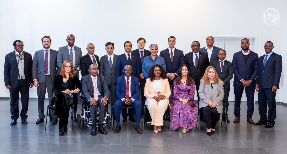 I am delighted to host the first meeting of the Digital Innovation Board Members at @ITU HQ. I look forward to the Board's ideas and expertise to promote the Innovation and Entrepreneurship Alliance goals to innovate and transform lives. #Innovation4Digital