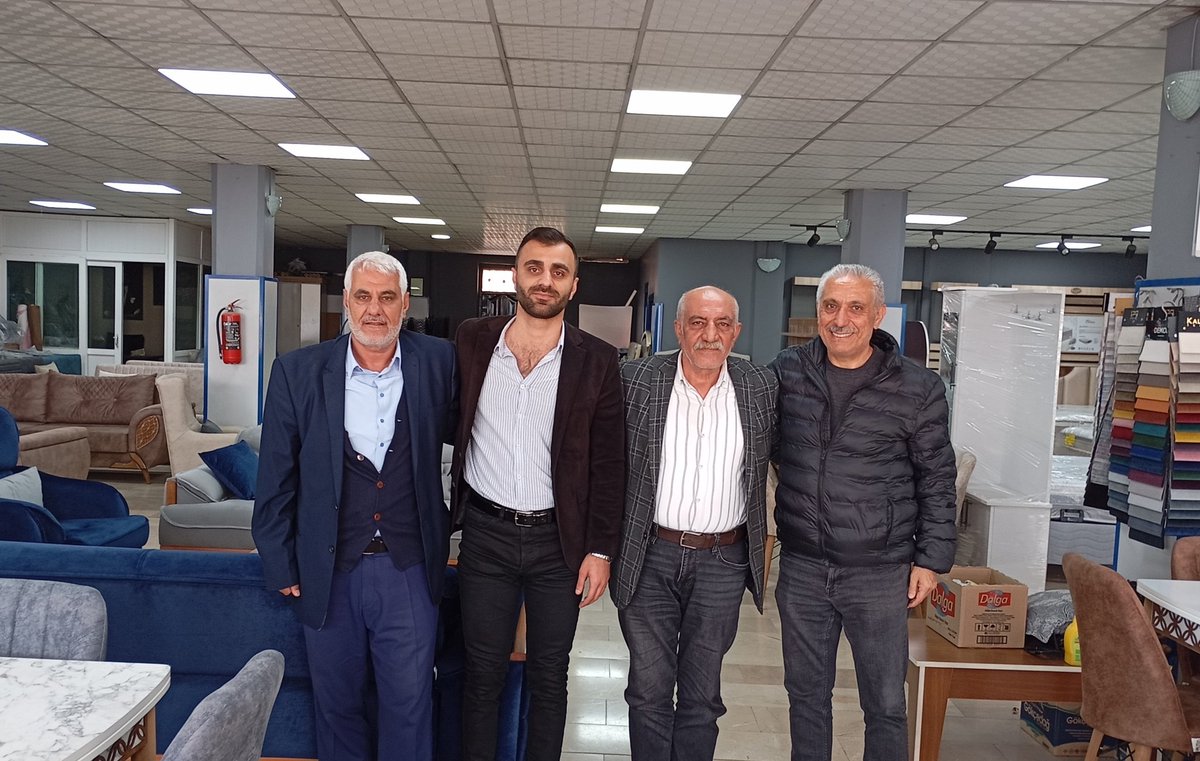 saglammsalih's tweet photo. Değerli Yüreğir'li esnaflarımızla bir araya gelmeye devam ediyoruz.
Bizlere gösterdikleri ilgi ve desteklerinden ötürü kendilerine teşekkür ederiz. https://t.co/S6qp1eBwyf