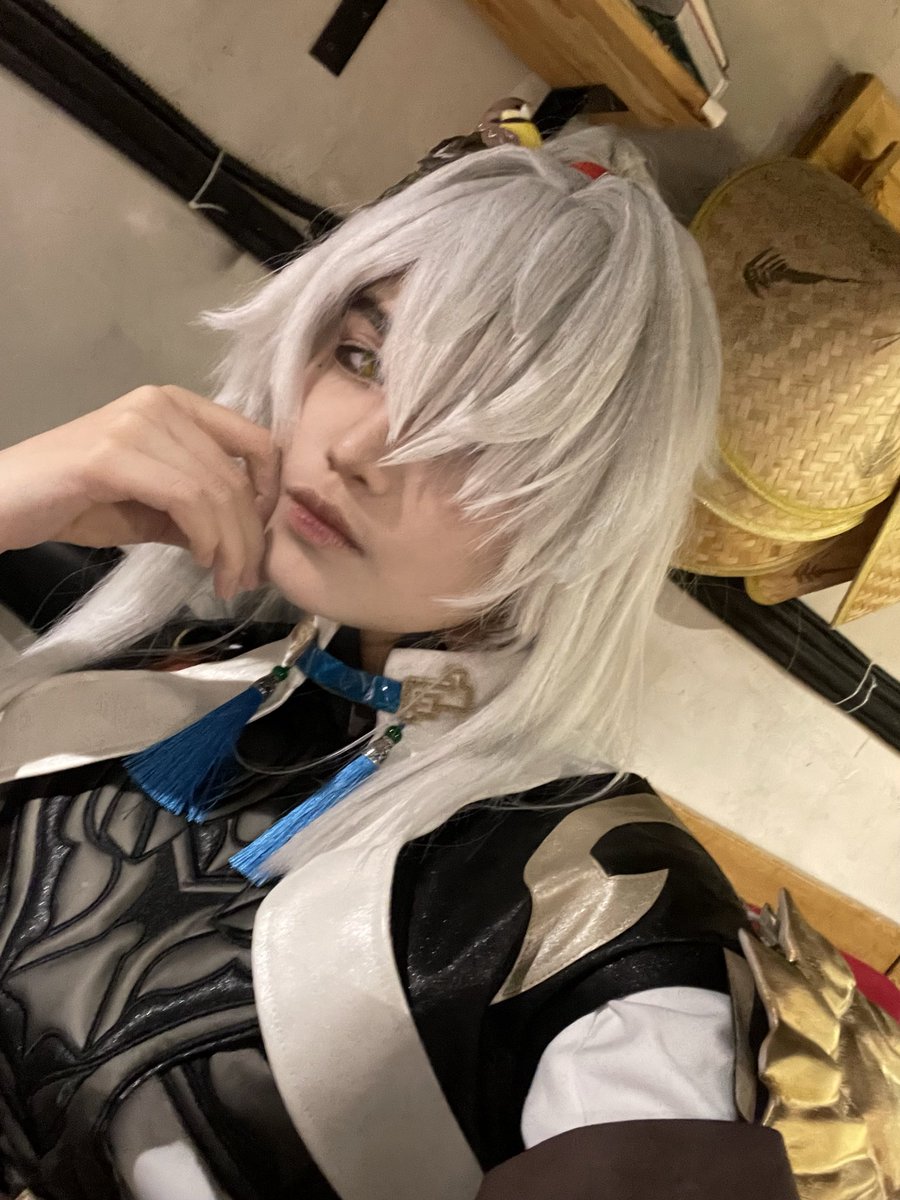 capuletcoser's tweet photo. I just remembered I have this account lol how do I use it 

coser: sscapulet in insta / capuletcoser on tiktok

#cosplay #HonkaiStaiRail #jingyuan https://t.co/UHm8lI08Z6