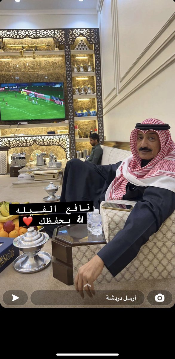 عسى الله يطولي بعمرك يابومحمد ويخليك لنا ياتاج راسي ذخر 🤍🤍