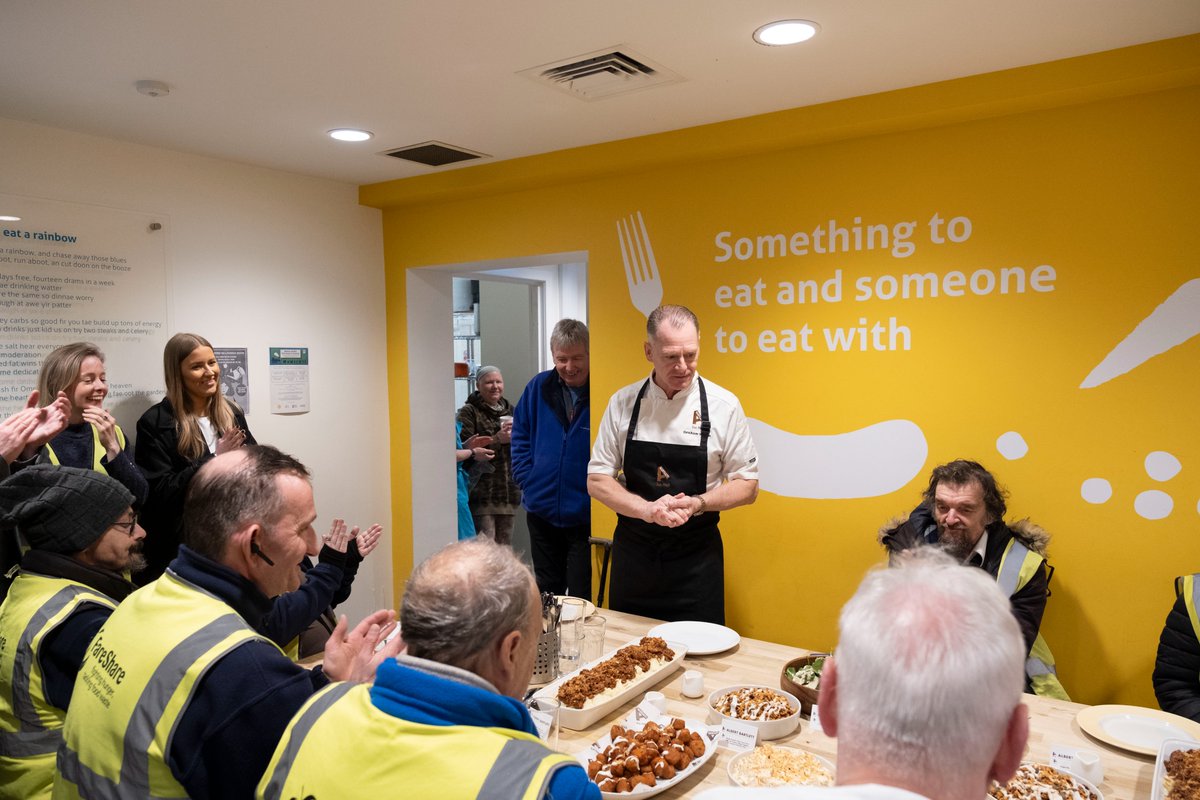The volunteer lunch follows the recent @Albert_Bartlett Golden Ticket giveaway which saw local charities in the FareShare network receive a voucher worth £100 in the 62 tonnes of surplus potatoes.